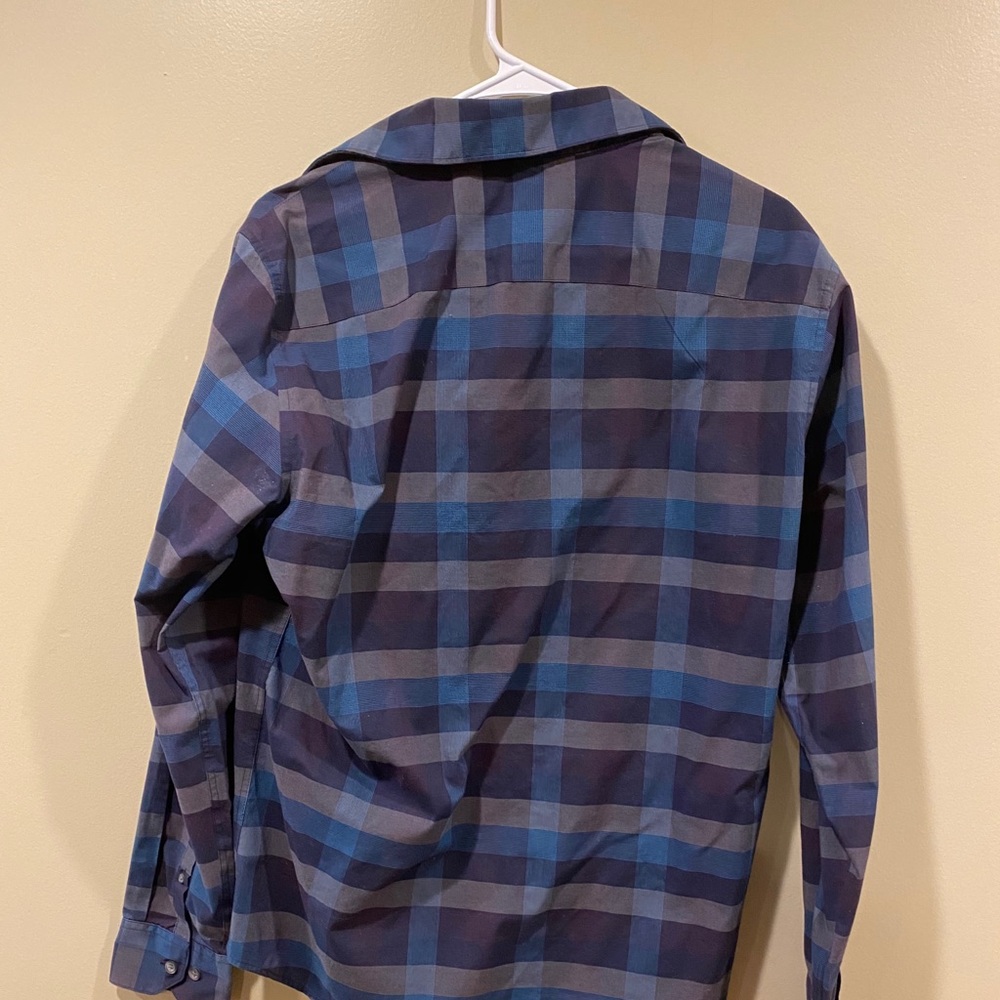 APT 9 button down - Picture 6 of 6